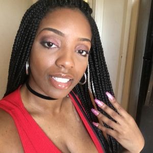 Meet your Posher, Tiasha